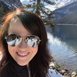 Meet your Posher, Samantha